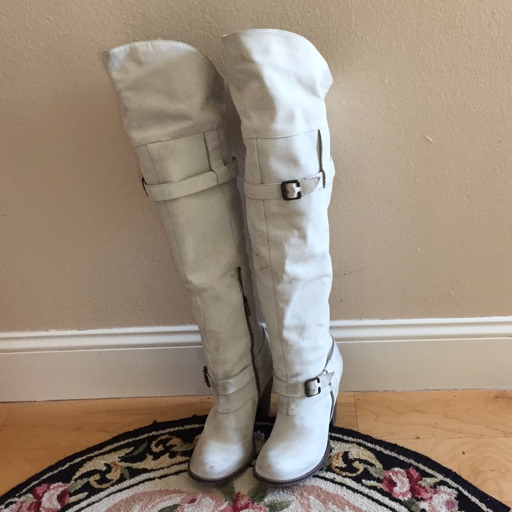 MIA LIMITED EDITION Off white leather boot